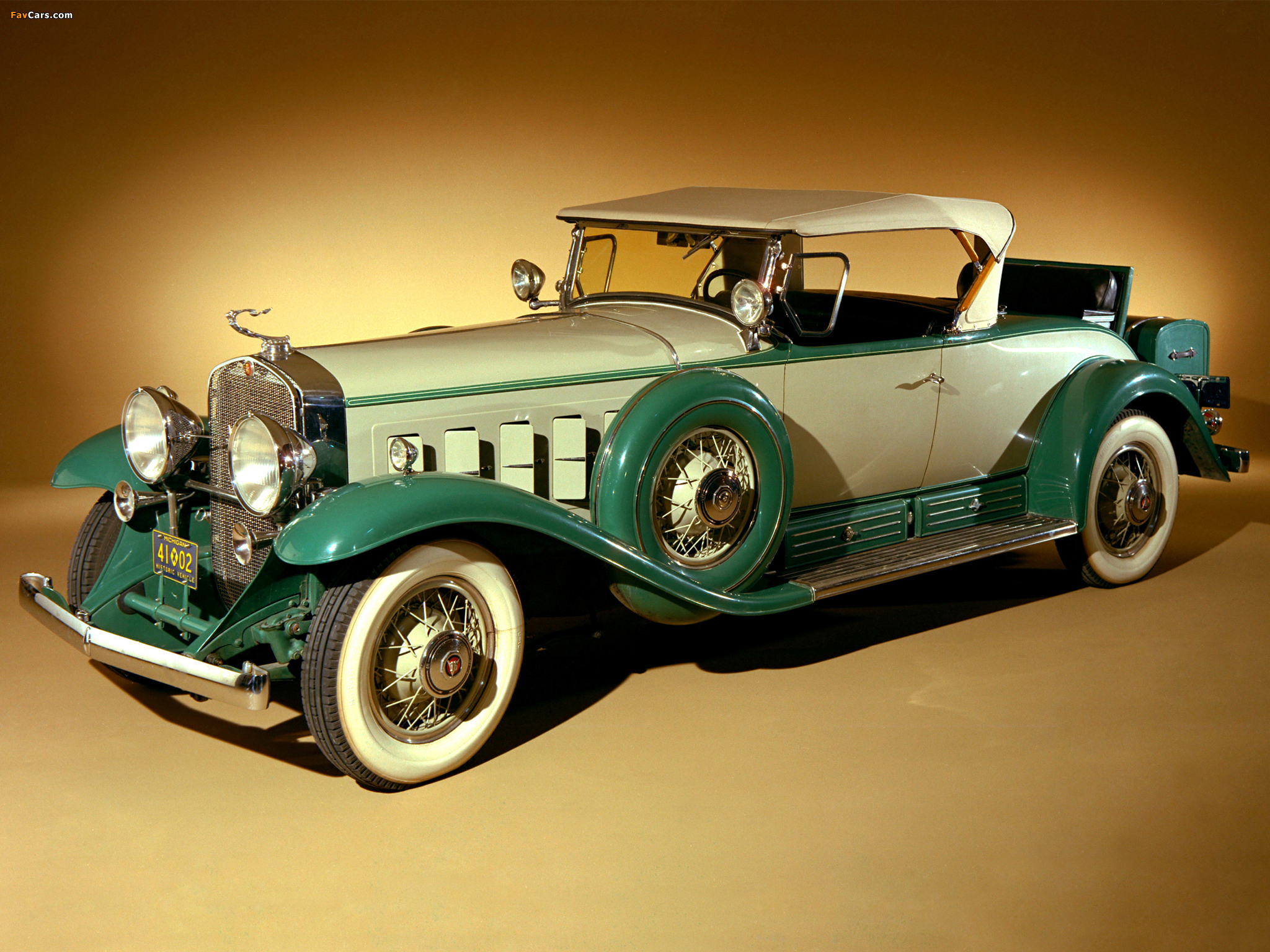 Pictures of Cadillac V16 452 Roadster 1930 (2048 x 1536)