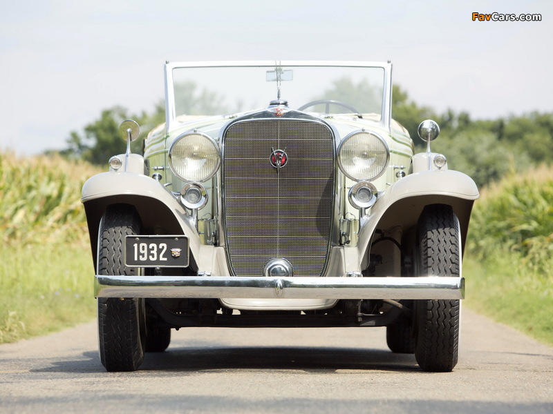 Pictures of Cadillac V16 452-B All Weather Phaeton by Fisher (32-16-273) 1932 (800 x 600)