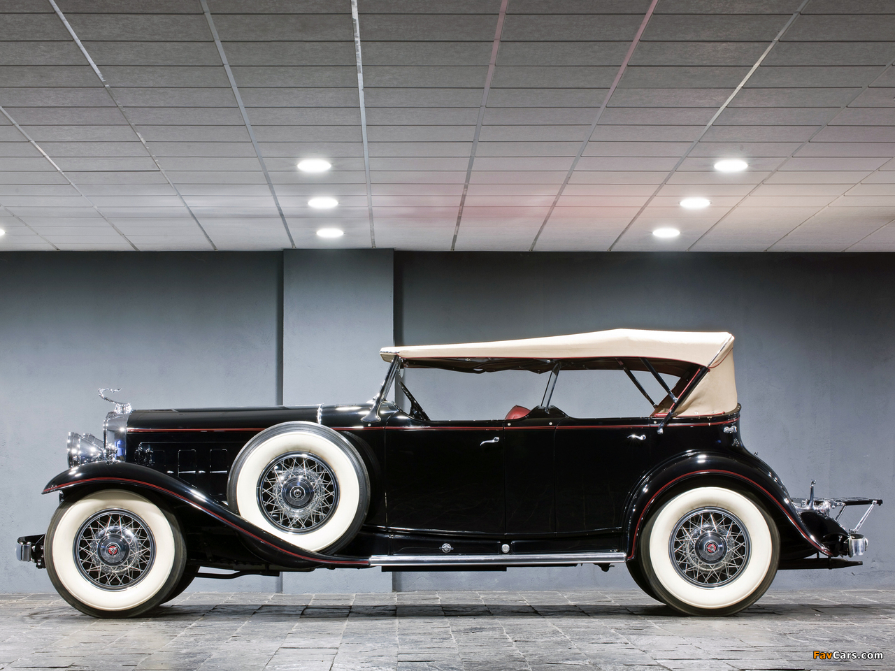 Cadillac V16 452 Dual Cowl Sport Phaeton 1930 wallpapers (1280 x 960)