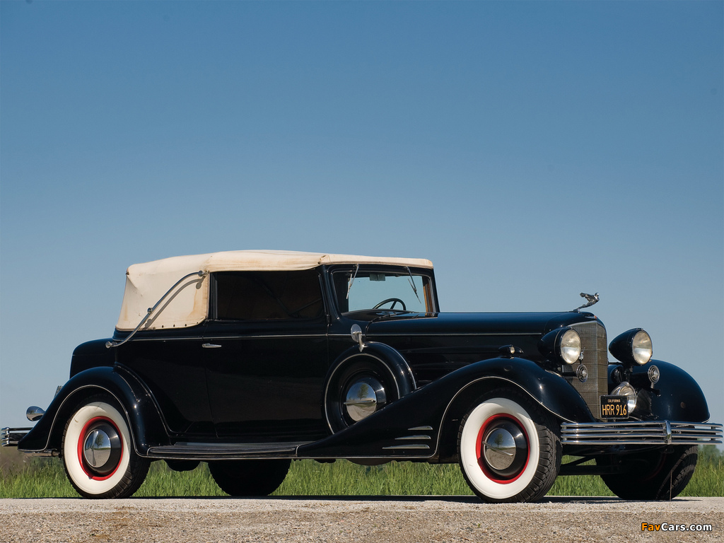 Cadillac V16 452-C Convertible Victoria 1933 wallpapers (1024 x 768)