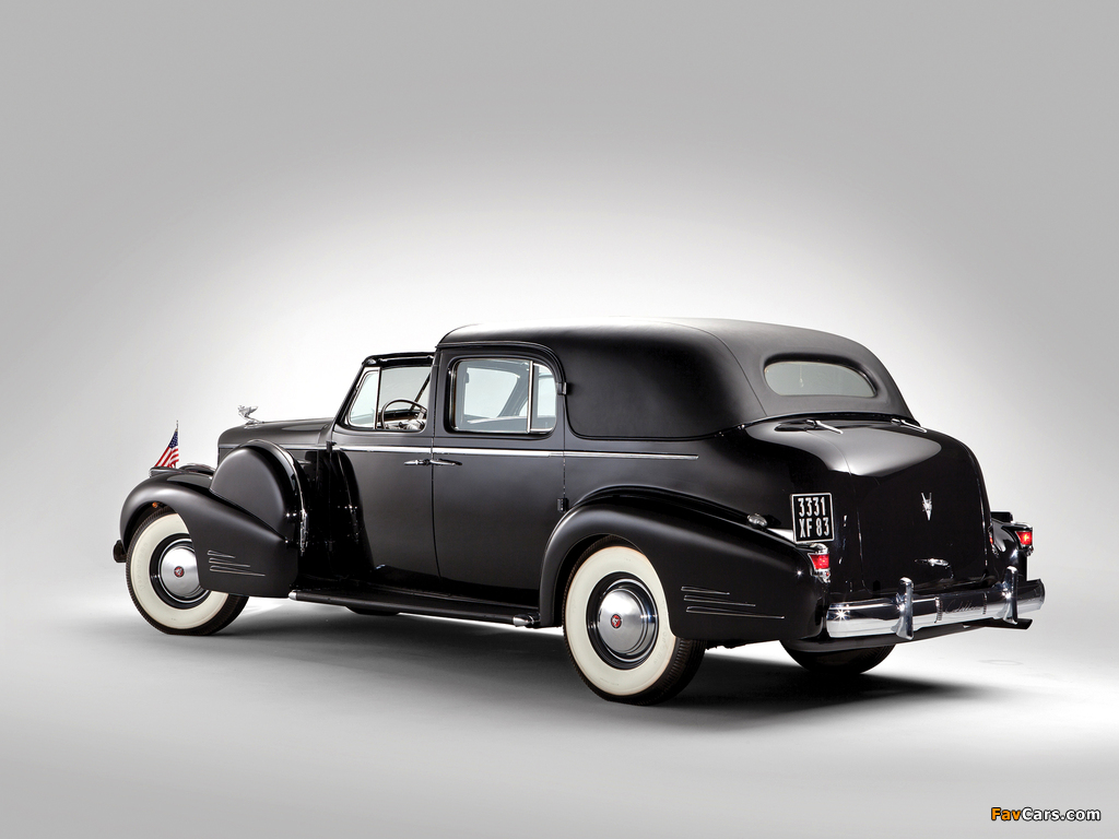Cadillac V16 Series 90 Ceremonial Town Car by Fleetwood 1938 wallpapers (1024 x 768)