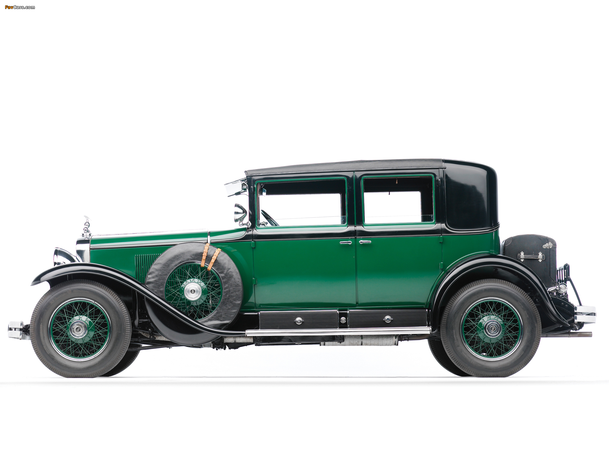 Cadillac V8 341-A Town Sedan Armored 1928 photos (2048 x 1536)