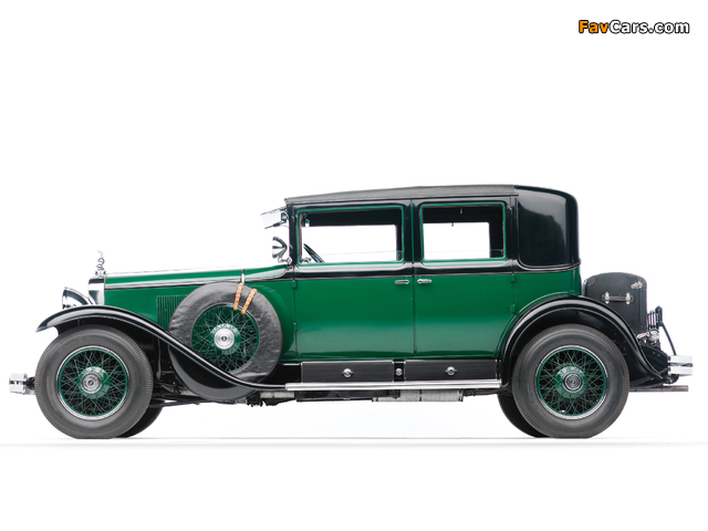 Cadillac V8 341-A Town Sedan Armored 1928 photos (640 x 480)