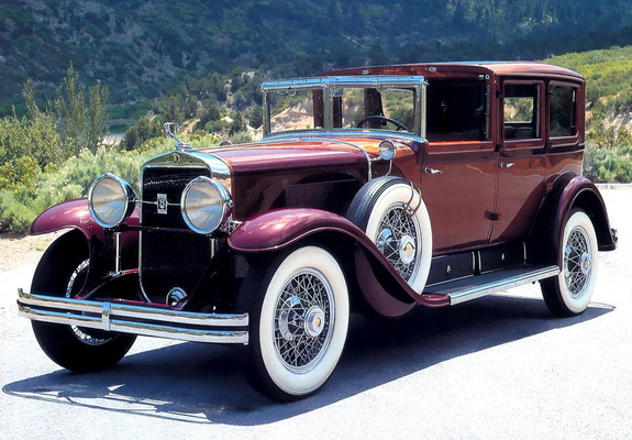 Cadillac V8 341-A Town Car by Fleetwood 1928 pictures