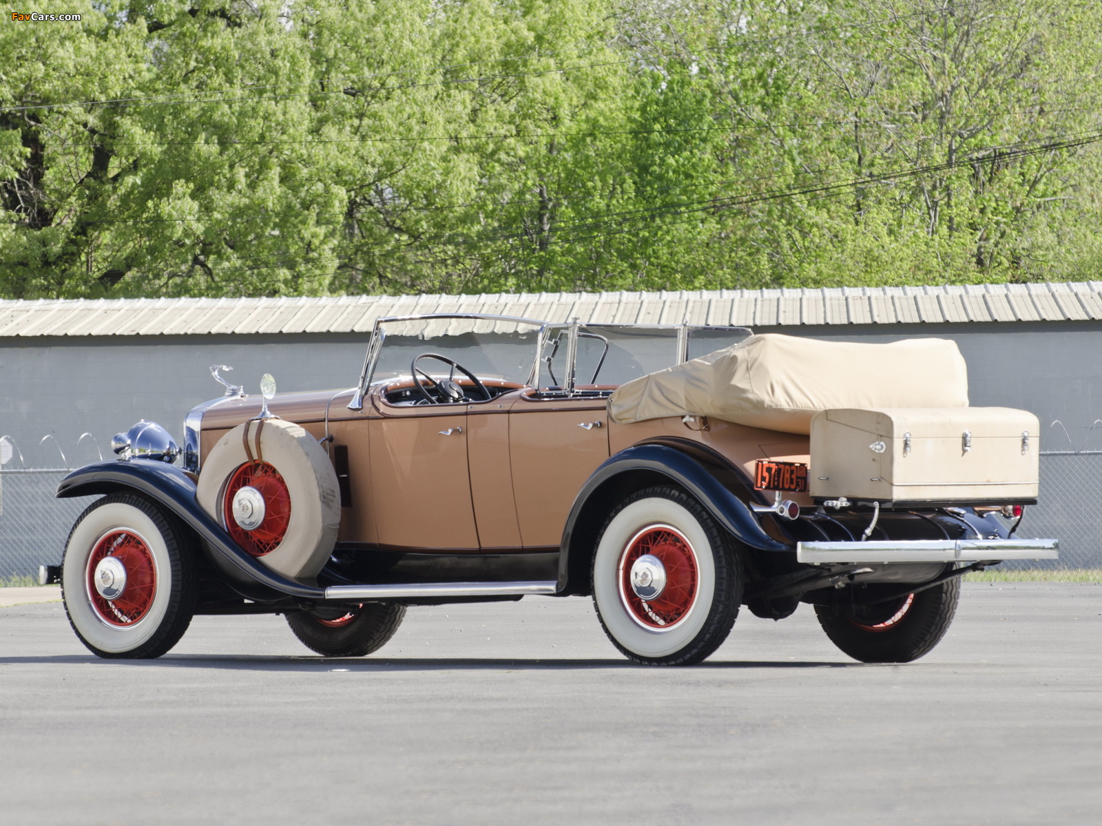 Cadillac V8 355-A Dual Cowl Phaeton 1931 photos (1600 x 1200)