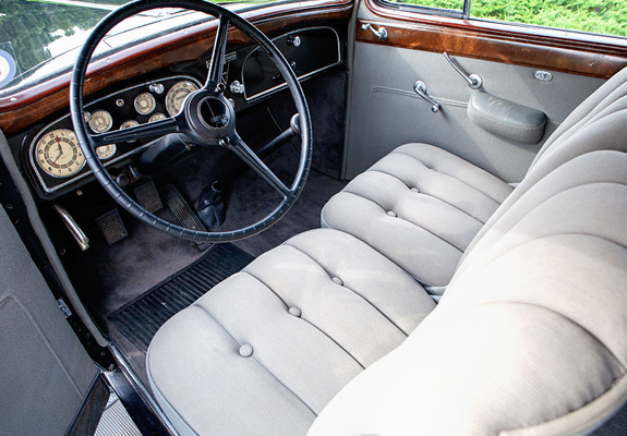 Cadillac V8 355-D Town Coupe by Fisher (10-34722) 1934 images