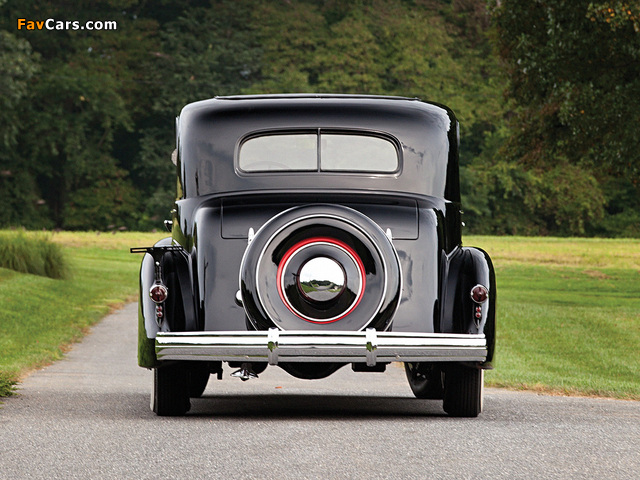 Cadillac V8 355-D Town Coupe by Fisher (10-34722) 1934 pictures (640 x 480)
