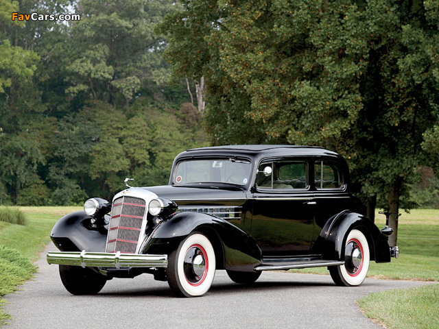 Cadillac V8 355-D Town Coupe by Fisher (10-34722) 1934 wallpapers (640 x 480)