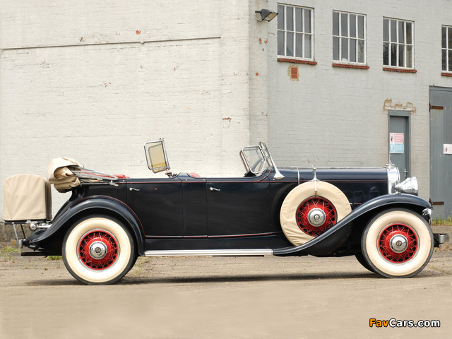 Photos of Cadillac V8 355-A Dual Cowl Phaeton 1931 (640 x 480)