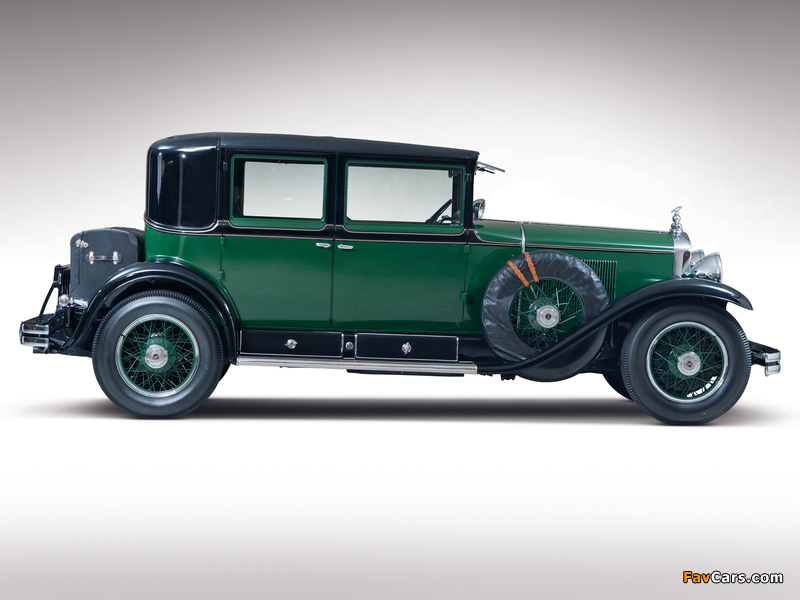 Pictures of Cadillac V8 341-A Town Sedan Armored 1928 (800 x 600)