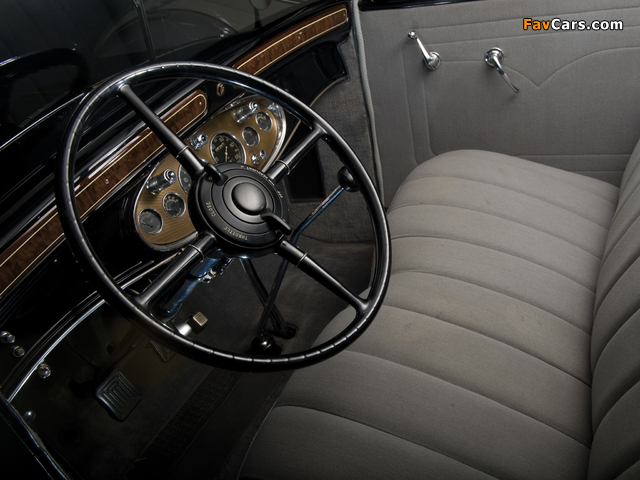 Pictures of Cadillac V8 355-A Town Sedan 1931 (640 x 480)