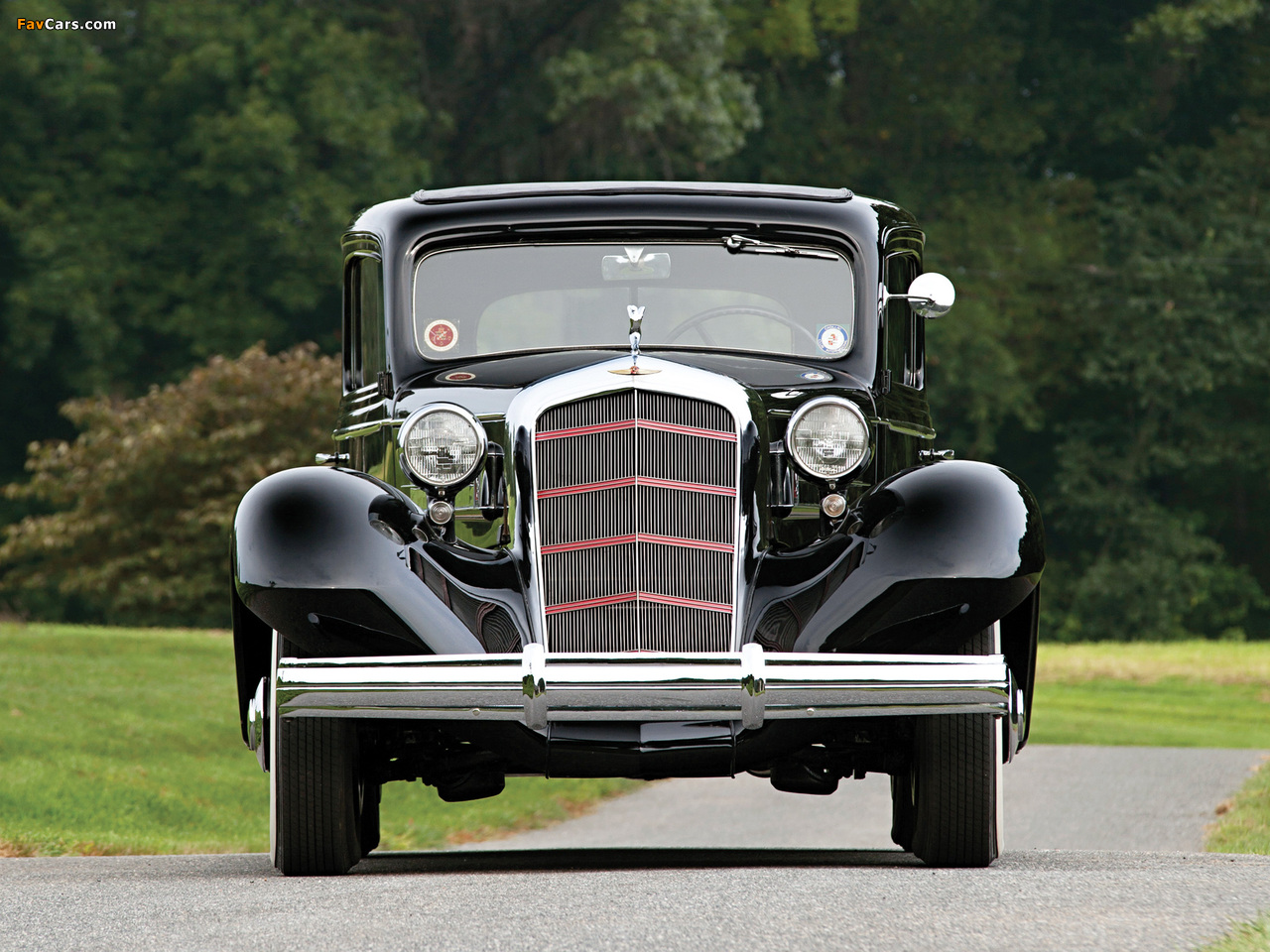 Pictures of Cadillac V8 355-D Town Coupe by Fisher (10-34722) 1934 (1280 x 960)
