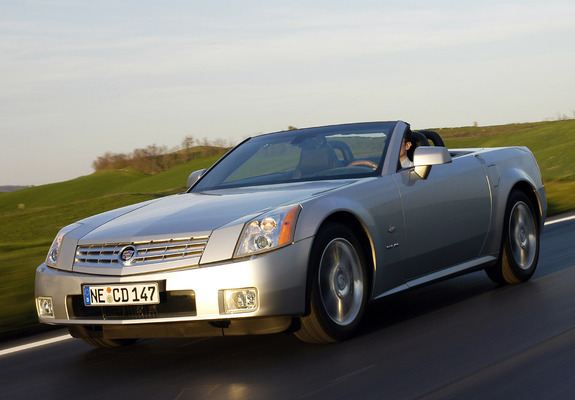 Cadillac XLR 2004–08 images