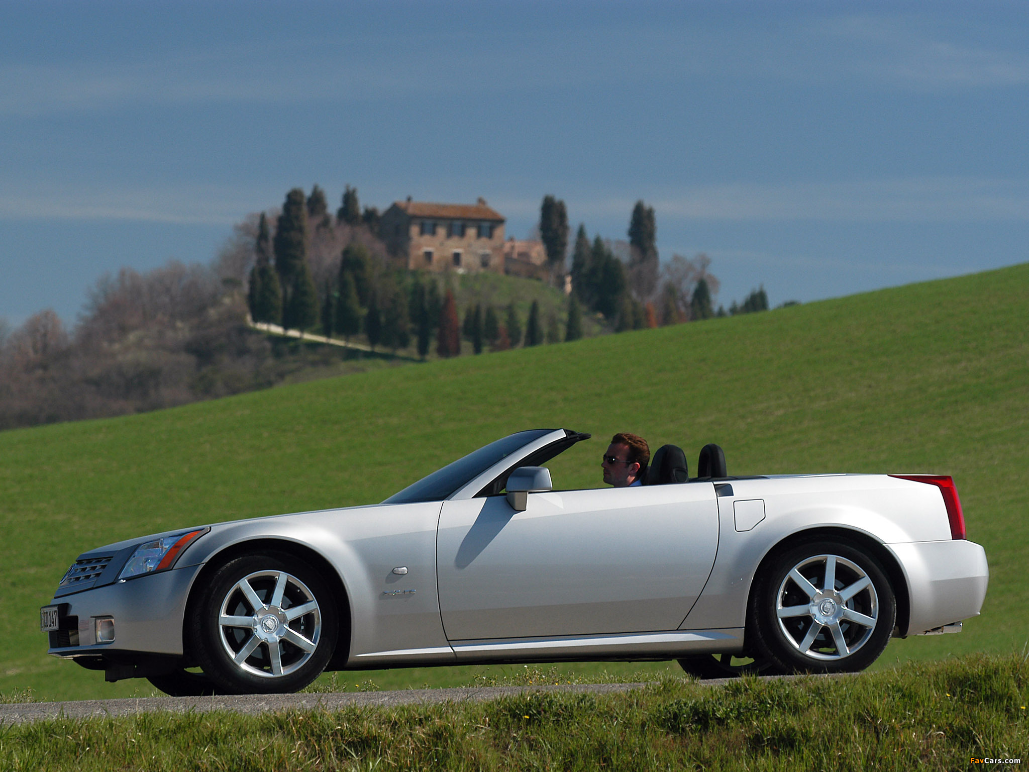 Cadillac XLR 2004–08 pictures (2048 x 1536)