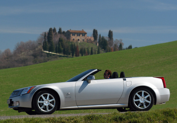 Cadillac XLR 2004–08 pictures