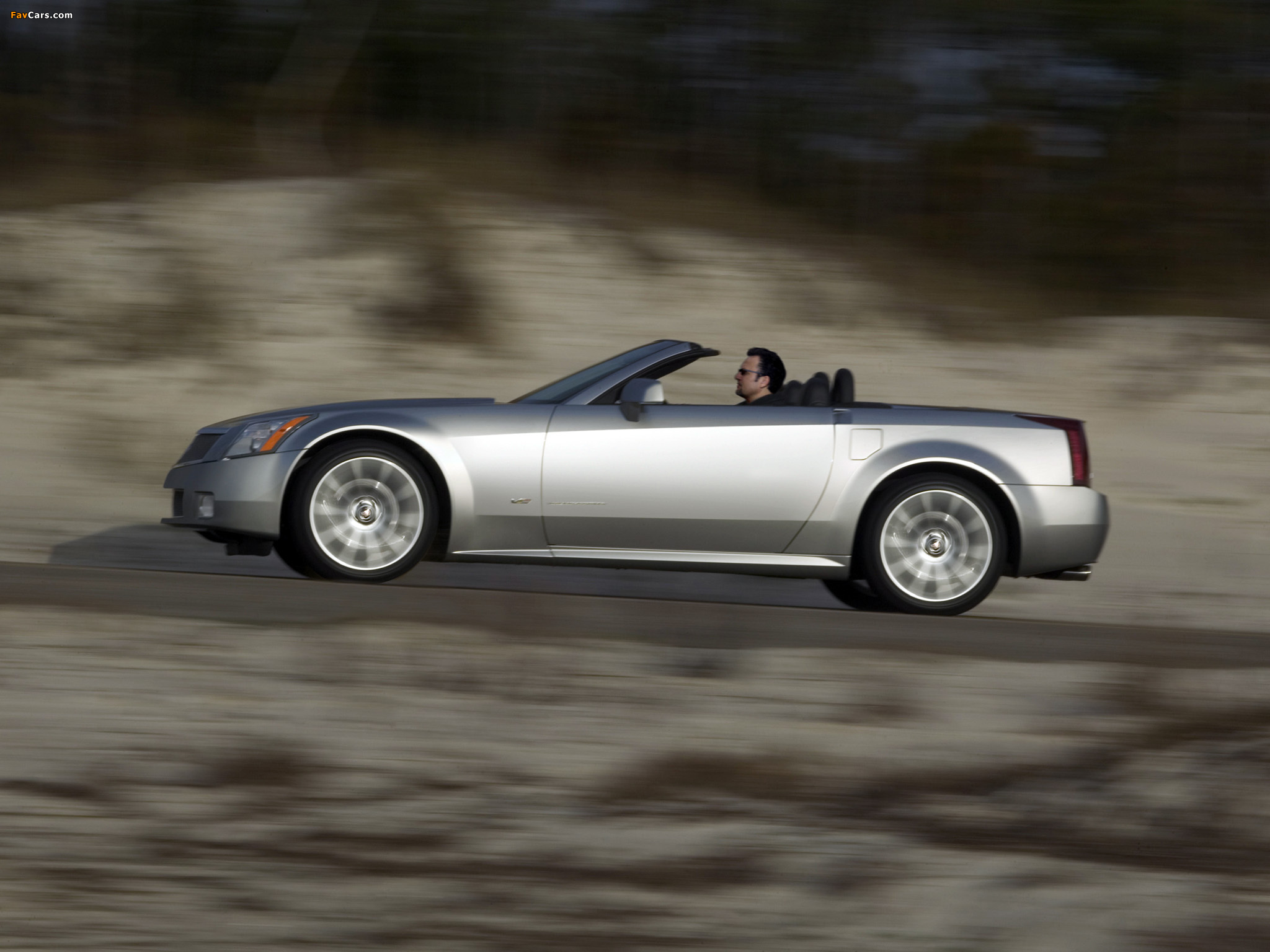 Cadillac XLR-V 2005–08 photos (2048 x 1536)
