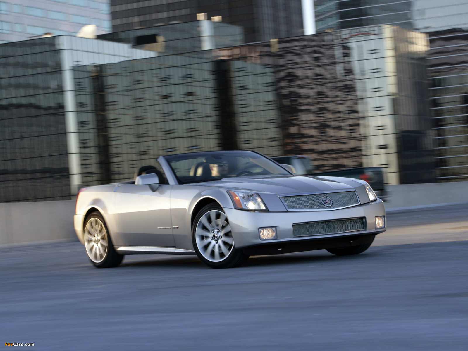 Cadillac XLR-V 2005–08 pictures (1600 x 1200)