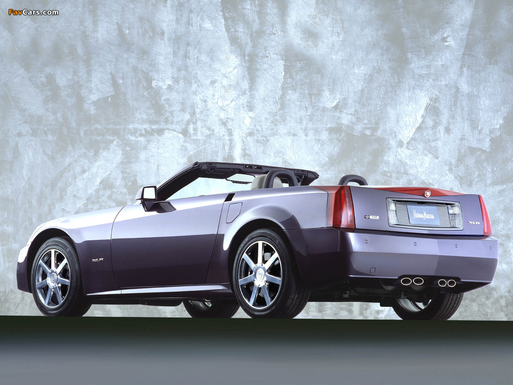 Images of Cadillac XLR Neiman Marcus 2004 (1024 x 768)