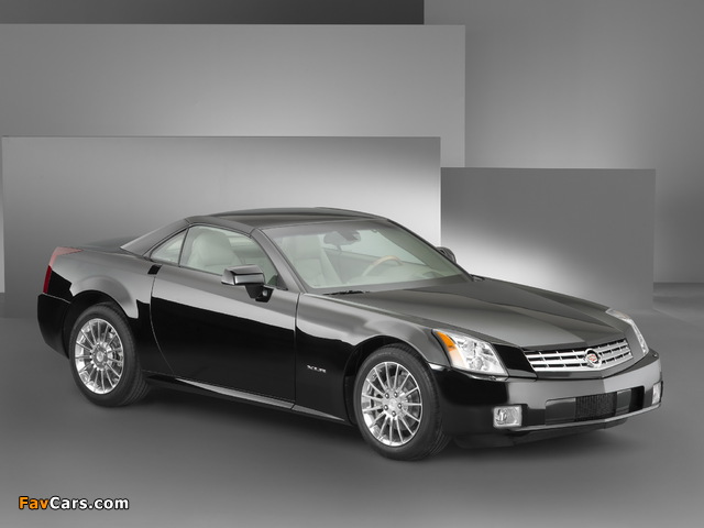 Images of Cadillac XLR Accessorized 2004 (640 x 480)