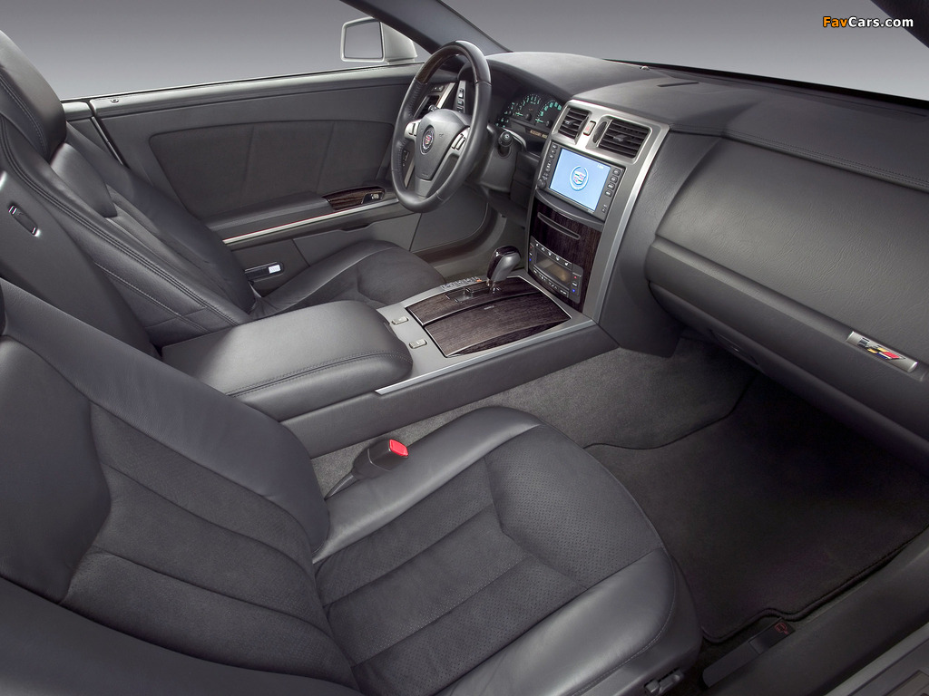 Images of Cadillac XLR-V 2005–08 (1024 x 768)
