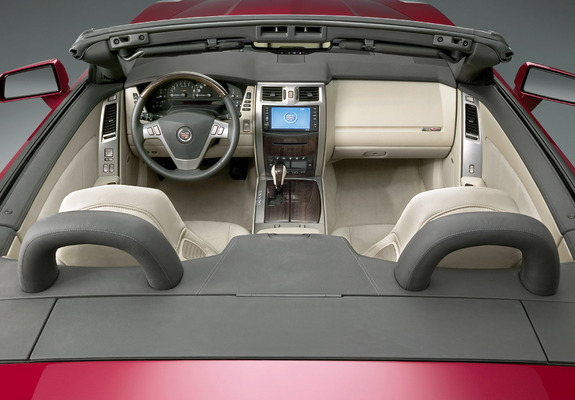 Images of Cadillac XLR-V 2005–08
