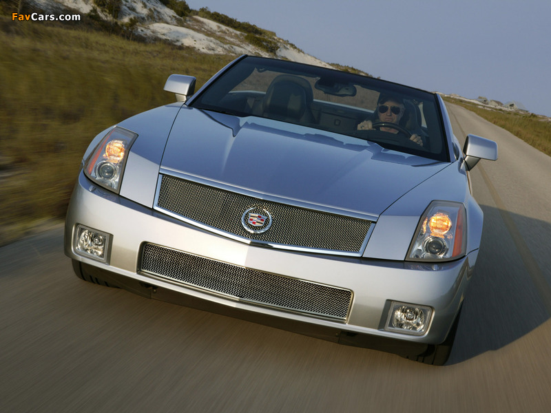 Photos of Cadillac XLR-V 2005–08 (800 x 600)