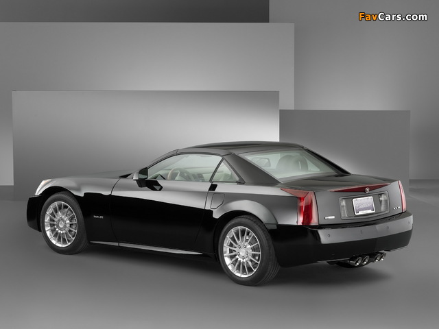 Pictures of Cadillac XLR Accessorized 2004 (640 x 480)