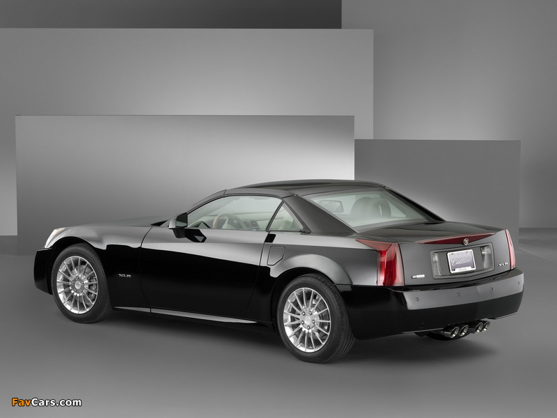 Pictures of Cadillac XLR Accessorized 2004 (800 x 600)