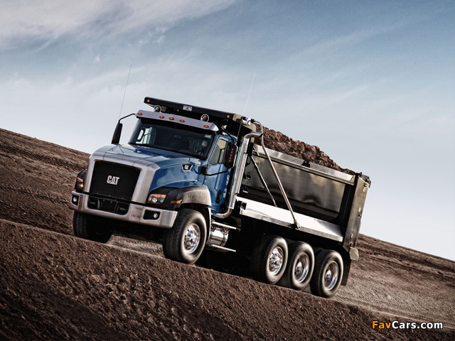 Pictures of Caterpillar CT660 Dump Truck 2011 (640 x 480)