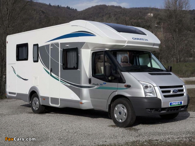 Photos of Chausson Flash 30 Top 2011 (640 x 480)