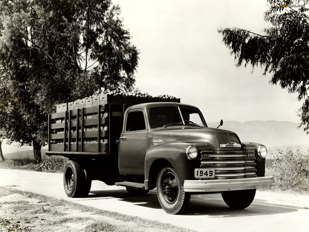 Images of Chevrolet 4400 Stake Truck (4409) 1949 (1280 x 960)