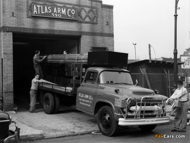 Chevrolet 4400 Flatbed 1956 wallpapers (640 x 480)