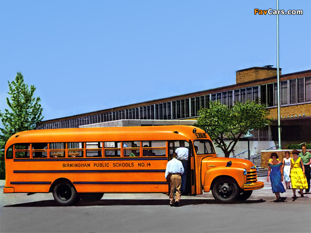 Chevrolet 6700 School Bus by Superior (Y-6702) 1953 pictures (640 x 480)