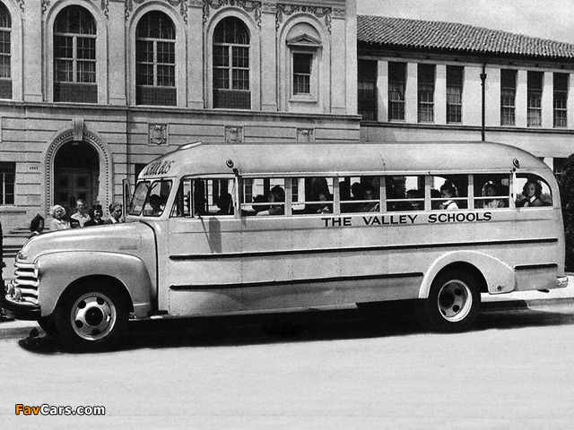 Pictures of Chevrolet 6700 School Bus by Superior (RX-6702) 1948 (640 x 480)