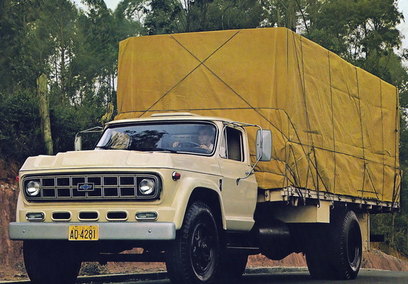 Photos of Chevrolet A-70 1983