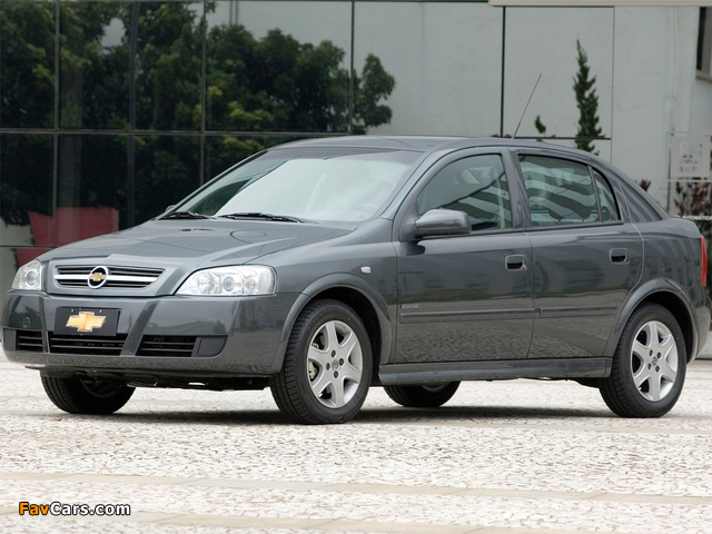 Chevrolet Astra 5-door 2003–11 pictures (640 x 480)