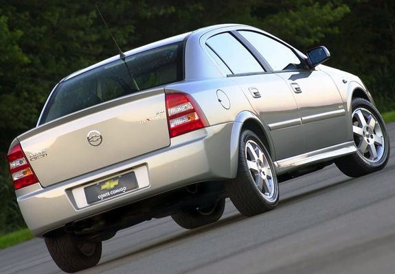 Chevrolet Astra Sedan 2003–11 wallpapers