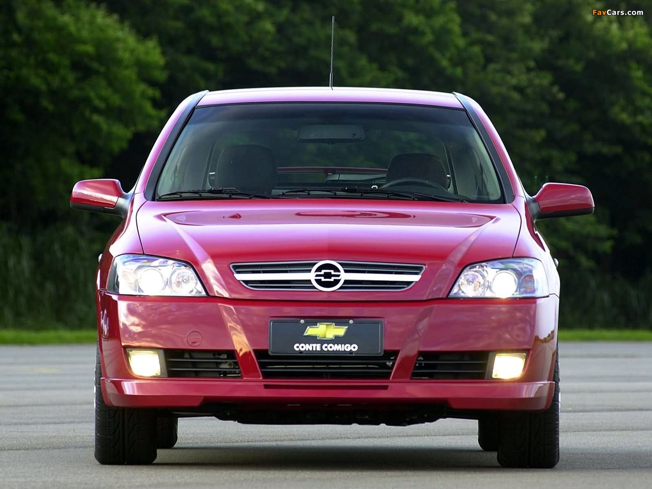 Images of Chevrolet Astra GSi 16V 5-door 2003–05 (1280 x 960)
