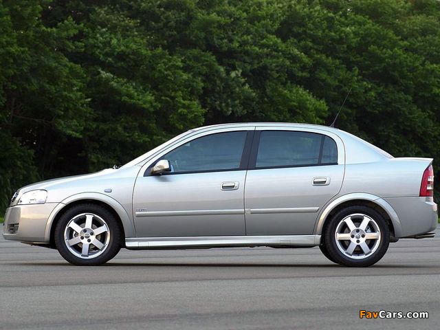 Images of Chevrolet Astra Sedan 2003–11 (640 x 480)