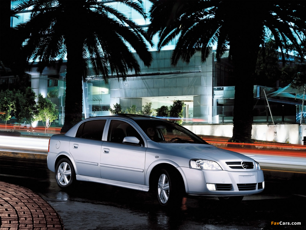 Images of Chevrolet Astra Sedan 2003–11 (1024 x 768)