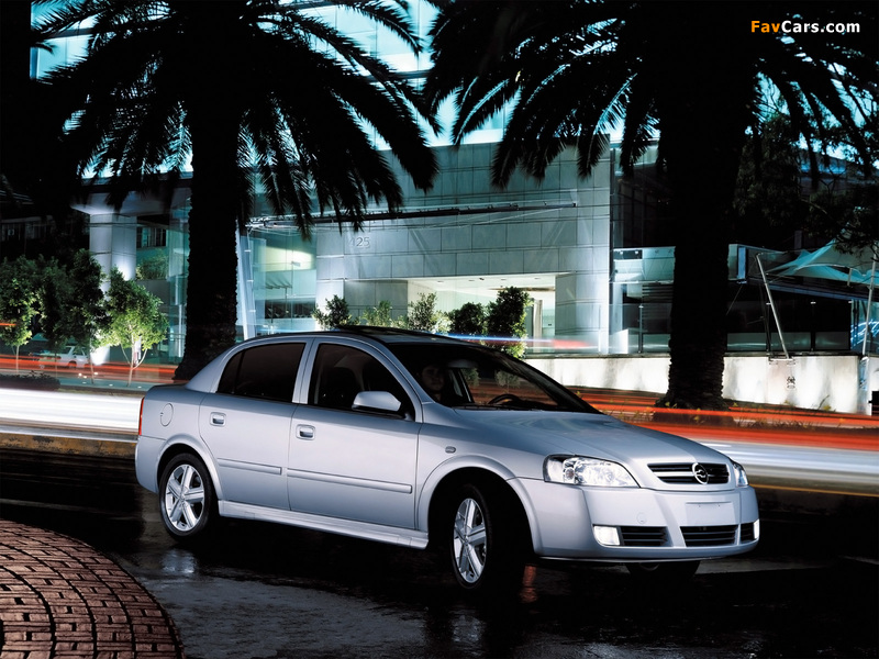 Images of Chevrolet Astra Sedan 2003–11 (800 x 600)