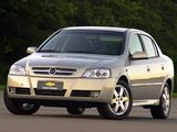 Photos of Chevrolet Astra Sedan 2003–11