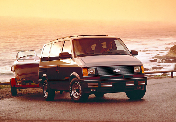 Chevrolet Astro 1985–94 wallpapers