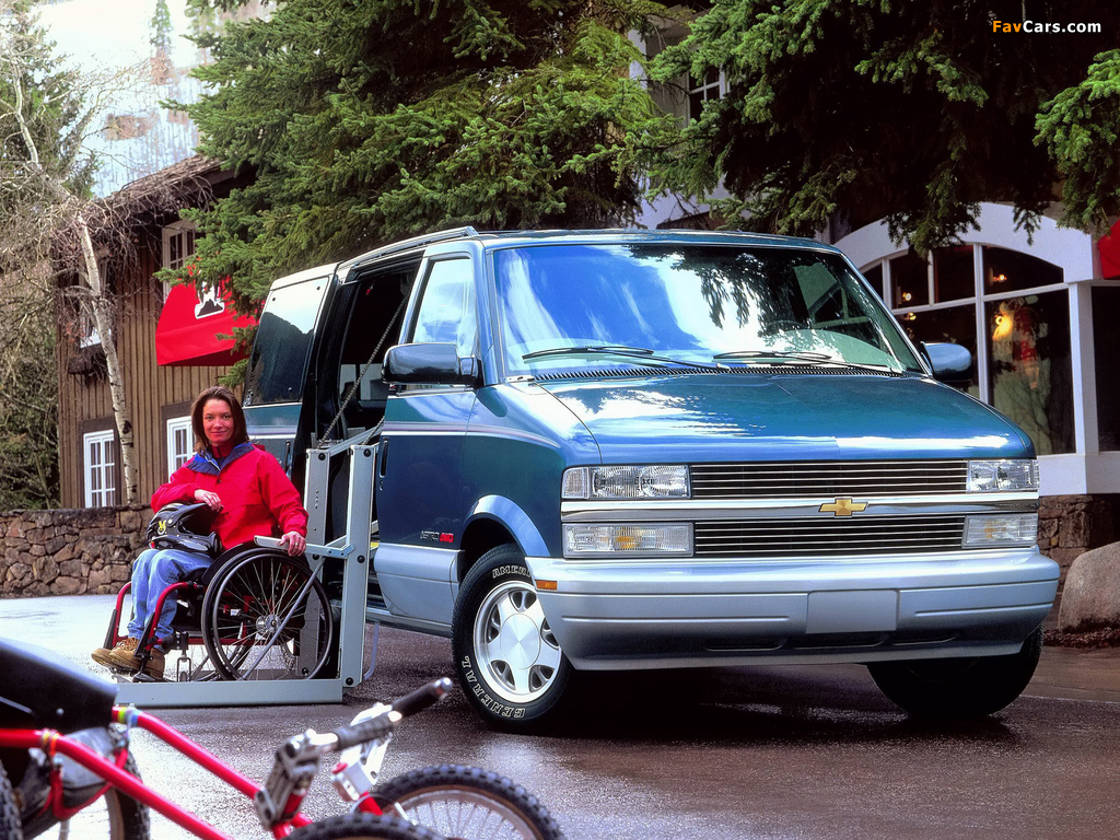 Chevrolet Astro 1995–2005 pictures (1024 x 768)