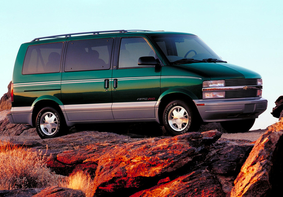 Chevrolet Astro 1995–2005 pictures