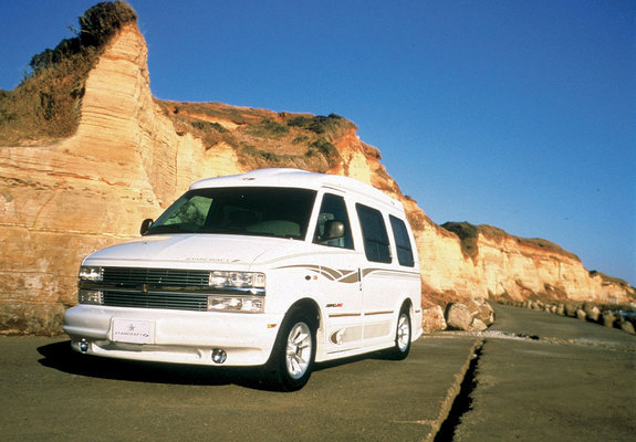 Chevrolet Astro Conversion Van 1995–2005 wallpapers