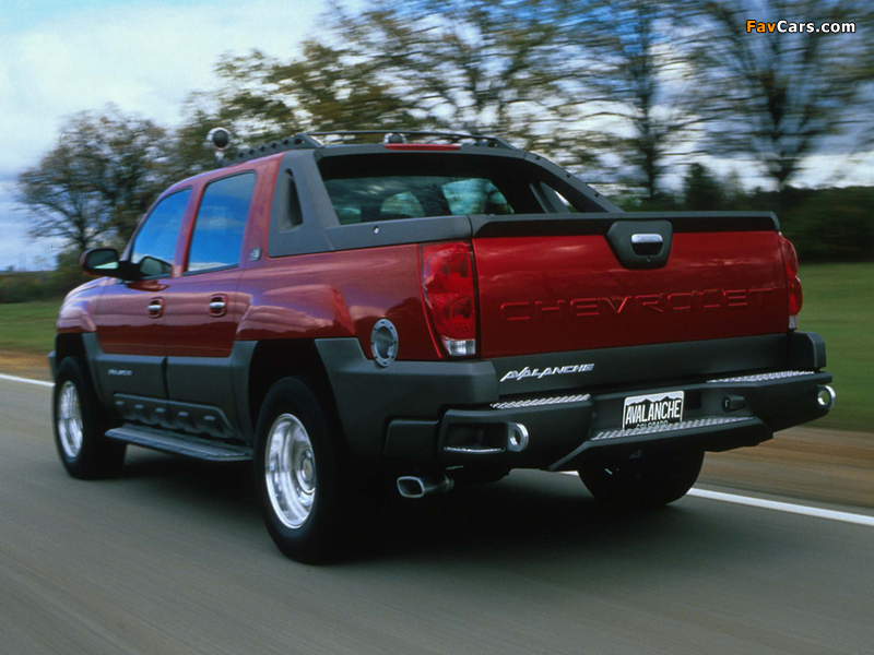 Chevrolet Avalanche Concept 2000 images (800 x 600)