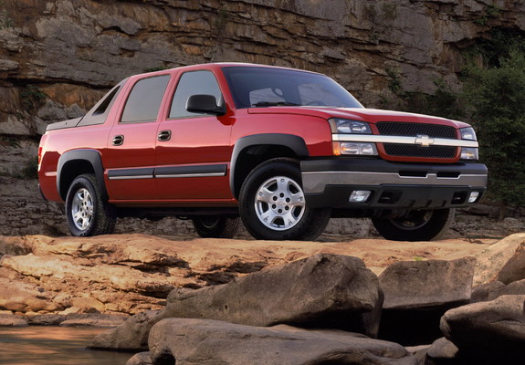 Chevrolet Avalanche 2002–06 images