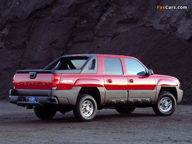 Chevrolet Avalanche 2002–06 pictures (640 x 480)