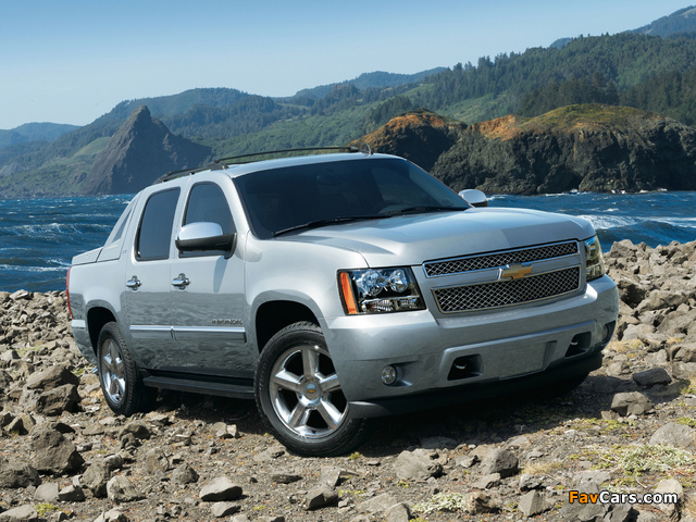 Chevrolet Avalanche 2006 images (640 x 480)